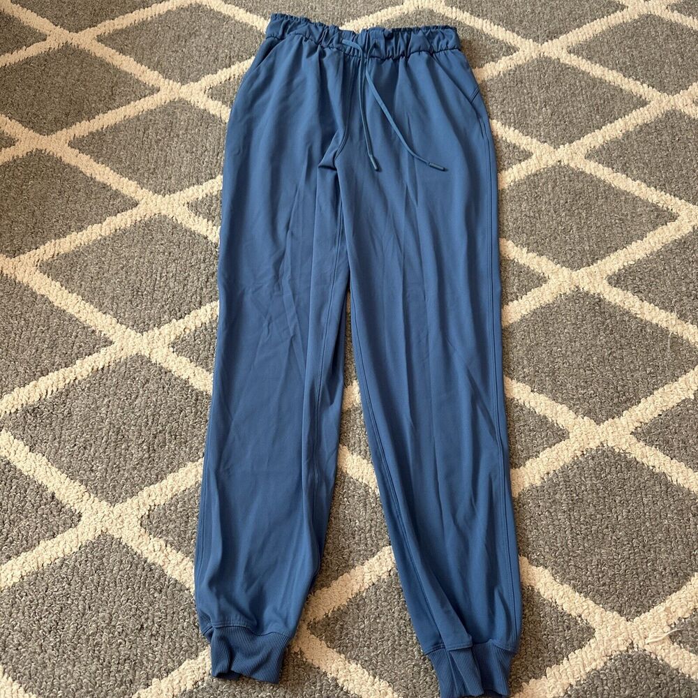 Lululemon Stretch High Rise Jogger Luxtreme Classic Fit Size‎ 4 Soft Denim